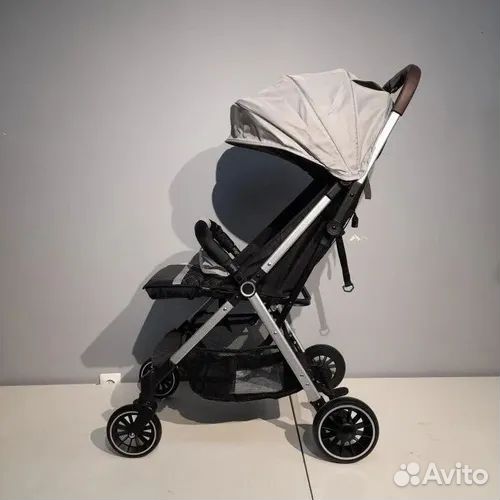 Прогулочная коляска luxmom 1100