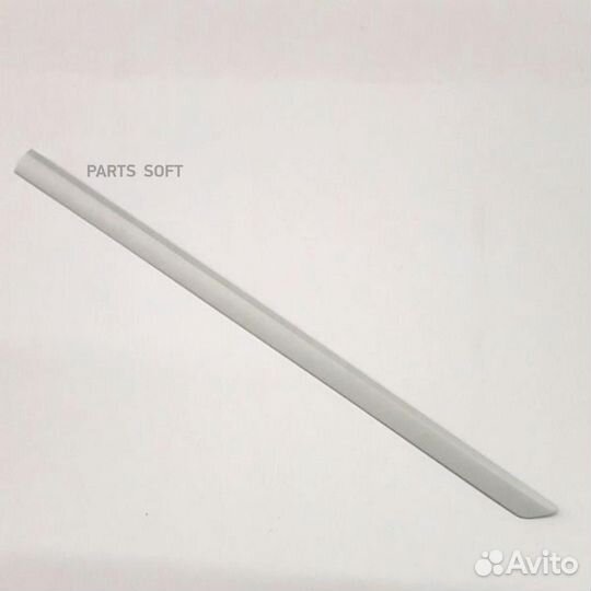 Volvo 30621779 молдинг пер прав двери