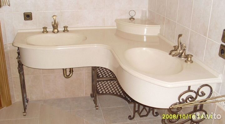 Столешница в ванную