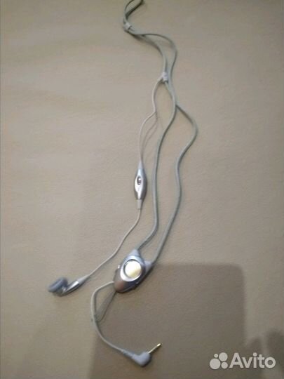 Гарнитура новая samsung