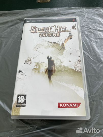 Игра для PSP Silent Hill Origins