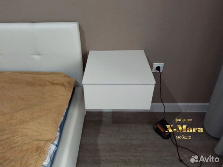 Тумба в зал