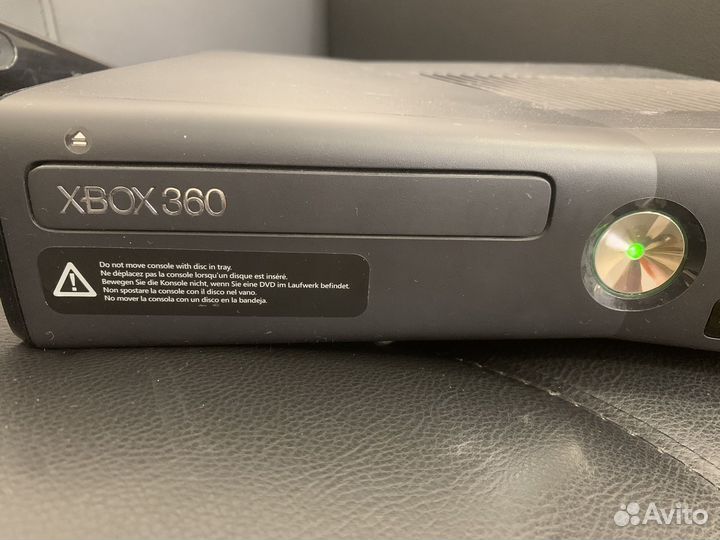 Xbox 360s model 1439