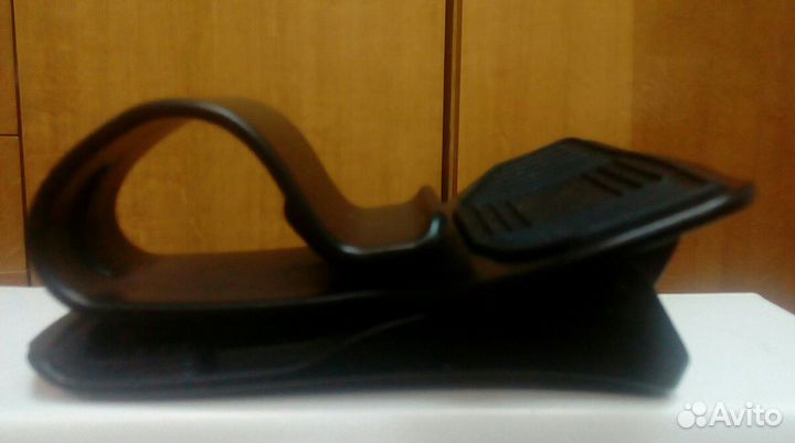 Прищепка (автомобильная) для телефона