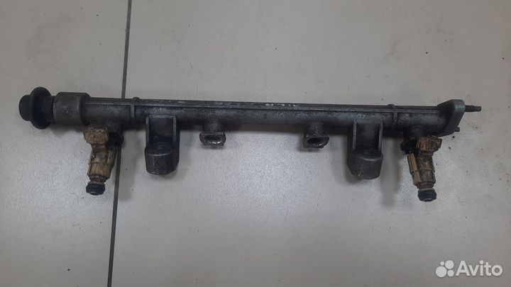 Рейка топливная (рампа) Hyundai Matrix