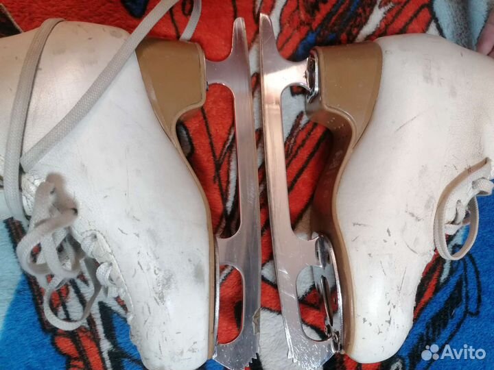 Коньки для фигурного катания