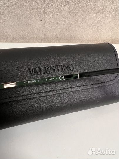 Оправа Valentino