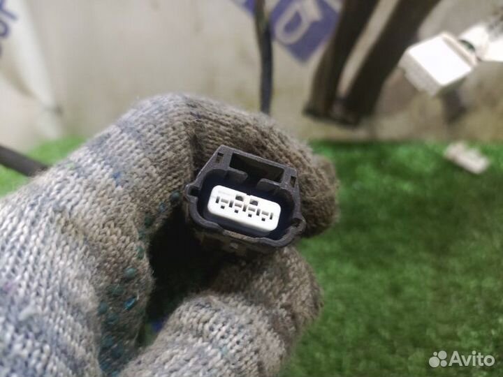 Проводка двери передняя правая Renault Fluence