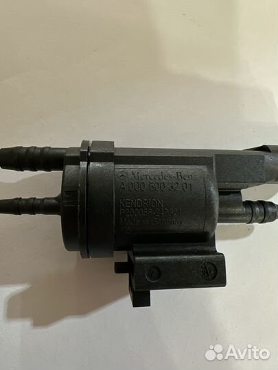 Клапан вакуумной системы на Mercedes