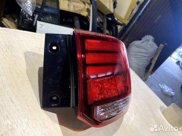 Фара задняя Mitsubishi Outlander 3 Аутлендер 3