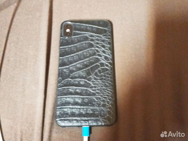 iPhone Xs Max, 64 ГБ