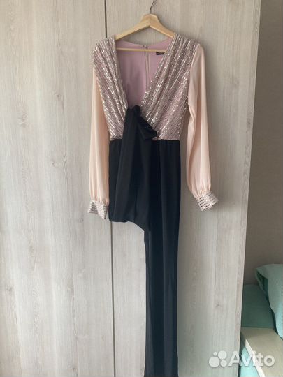 Комбинезон женский 44