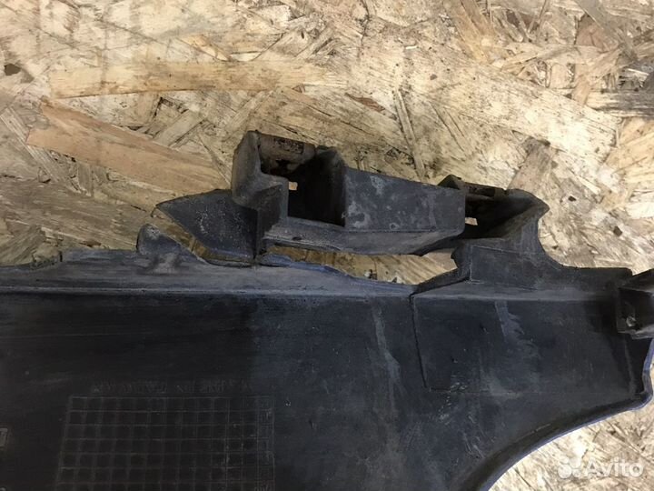 Крыло переднее правое renault clio 2 Symbol