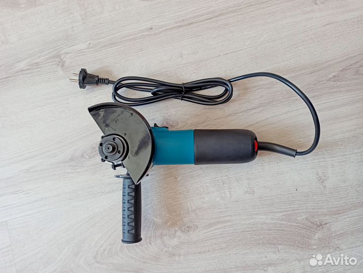 Болгарка Makita 125мм с регулировкой скоростей