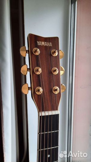 Акустическая гитара Yamaha FG-300D