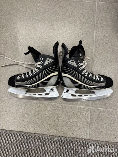 Коньки хоккейные 37 размер
