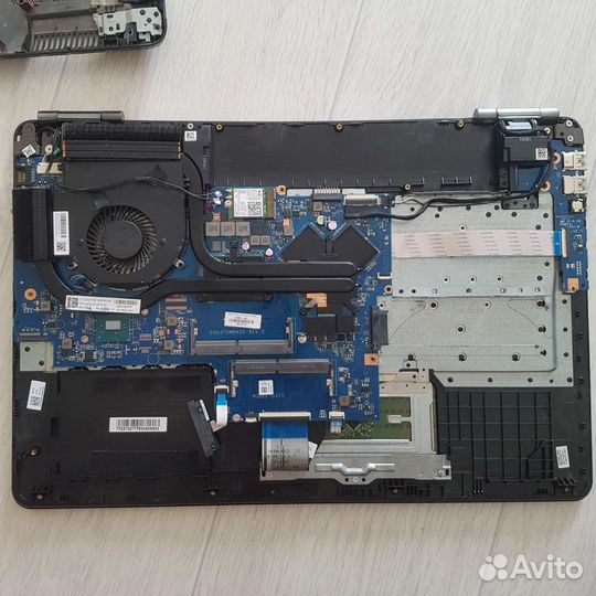 Ноутбук Hp 17-ab316ur на запчасти