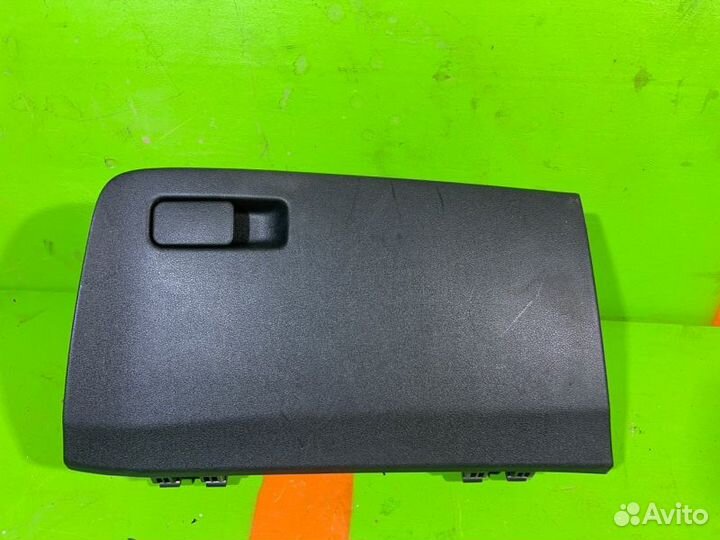 Бардачок Hyundai Solaris 2 седан 1.6 G4FG 2019