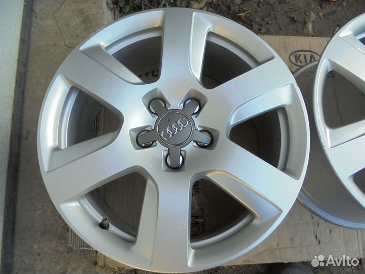 Оригинальные кованые диски Audi 8JR17 et39 5x112