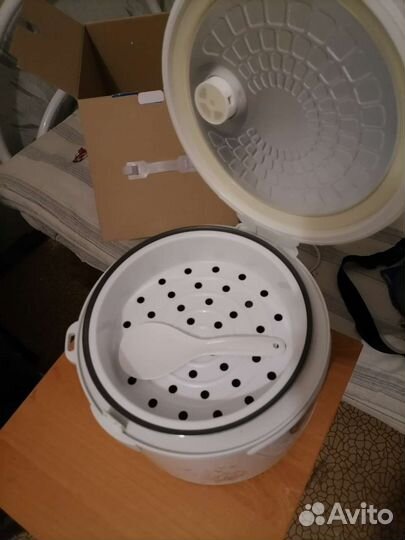 Мультиварка scarlett SC-410