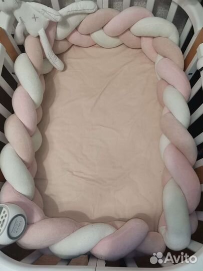 Бортик коса в кроватку