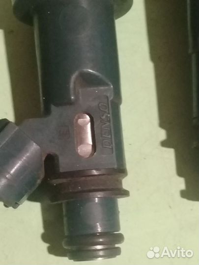 Форсунка топливная lexus RX 300