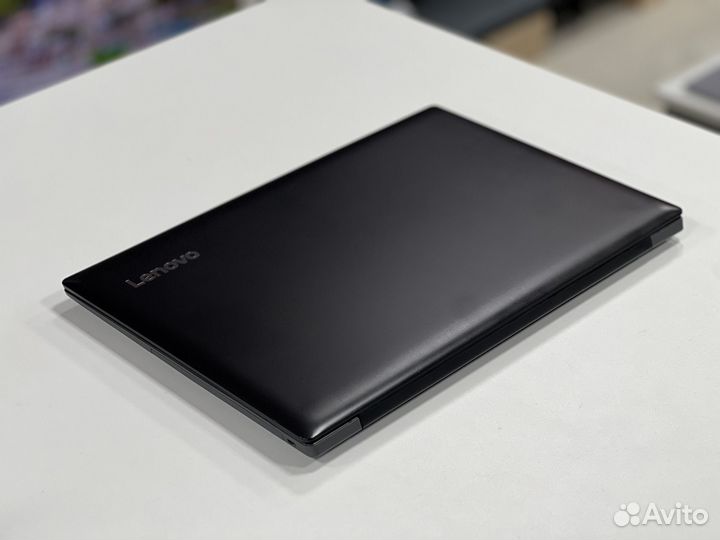 Игровой ноут 4 ядра 8G озу SSD256g Карта 2G