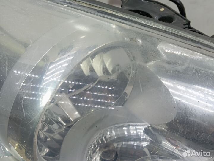 Фара правая Peugeot 5008