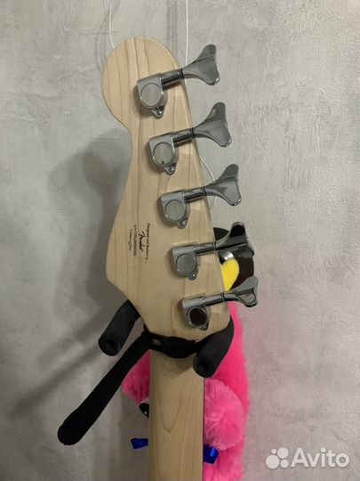 Fender squier jazz bass