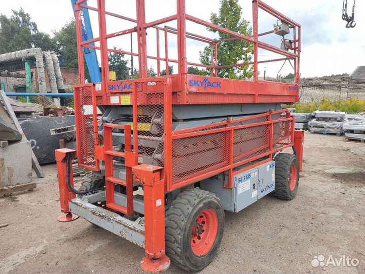 Аренда подъемников (пиканиска)