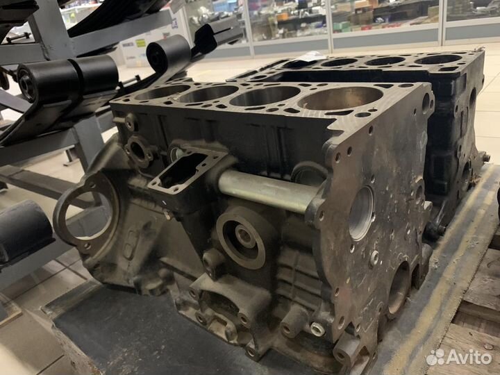 Блок двигателя 406 дв. змз /406.1002010-40 голый
