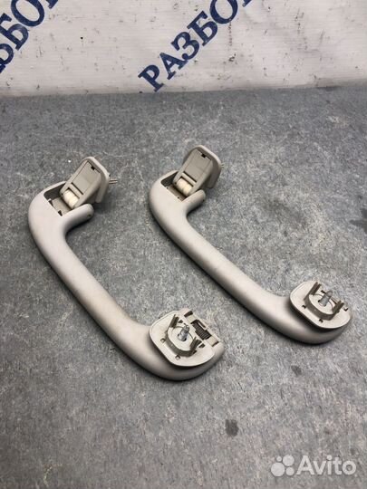 Пер ручка потолка W164