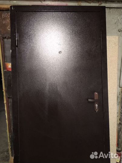 Дверь входная взломостойкая