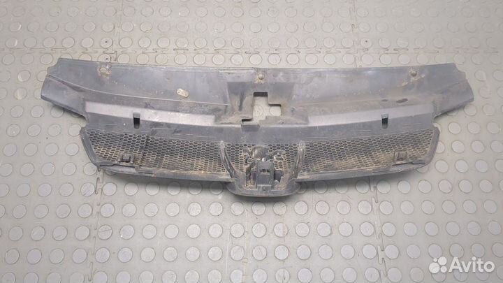 Решетка радиатора Peugeot 406, 2001