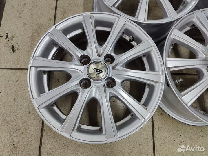 Литье R14 4x100 из японии
