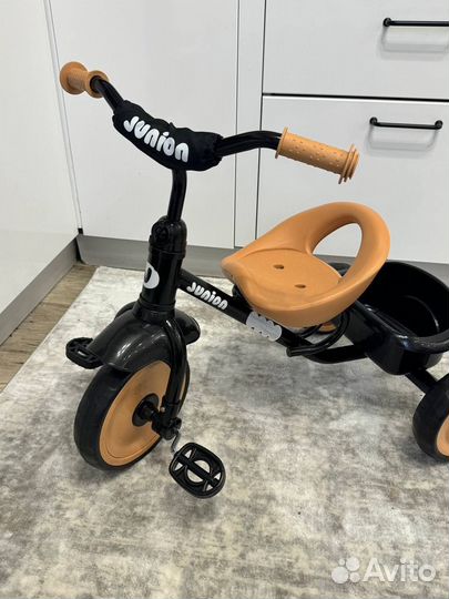 Новый детский трехколесный велосипед
