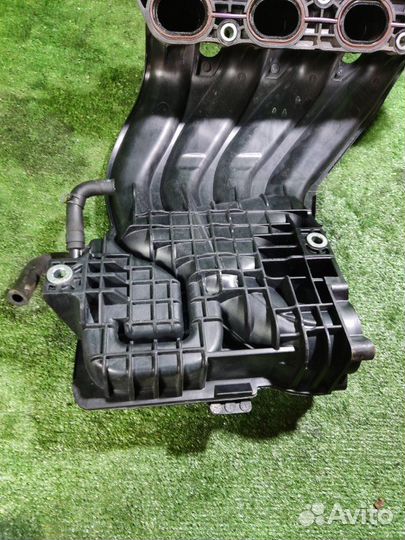 Впускной коллектор Nissan 1.5 Hr15De