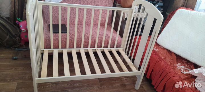 Кроватка 120на60 с 0 до 3-х лет