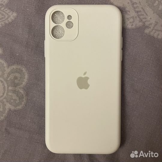 Чехол на iPhone 11