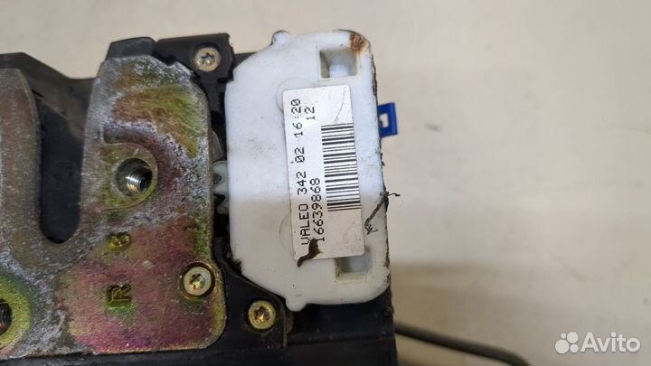 Замок двери правый передний Chevrolet Tahoe