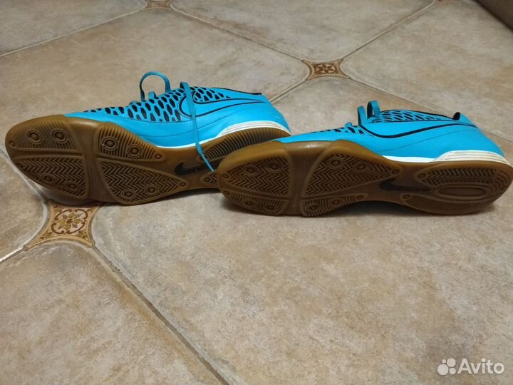 Футзалки nike magista