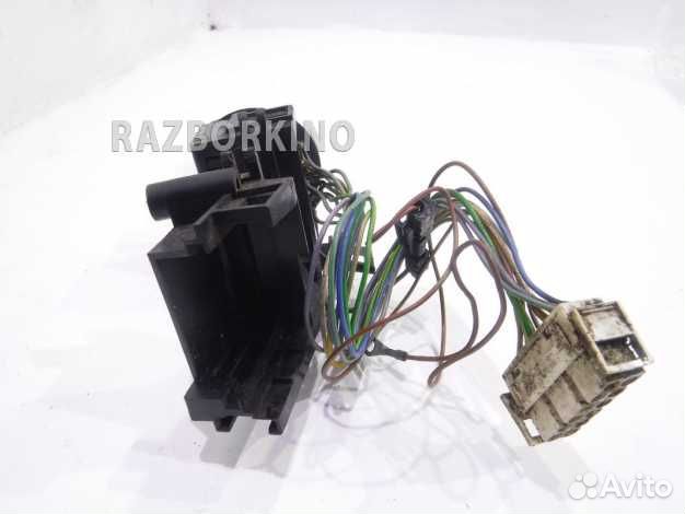 Переключатель поворотов подрулевой