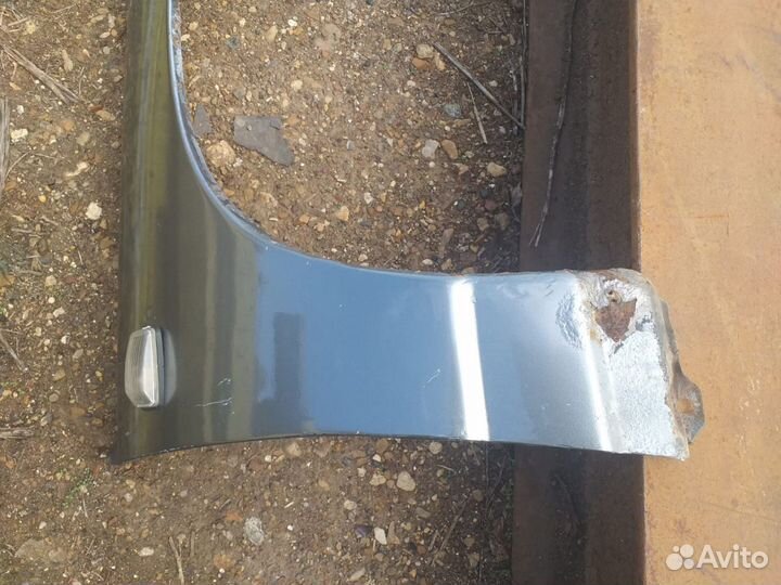 Крыло переднее правое ваз 2110,2112