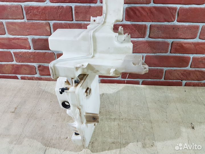 Бачок омывателя volkswagen passat b6