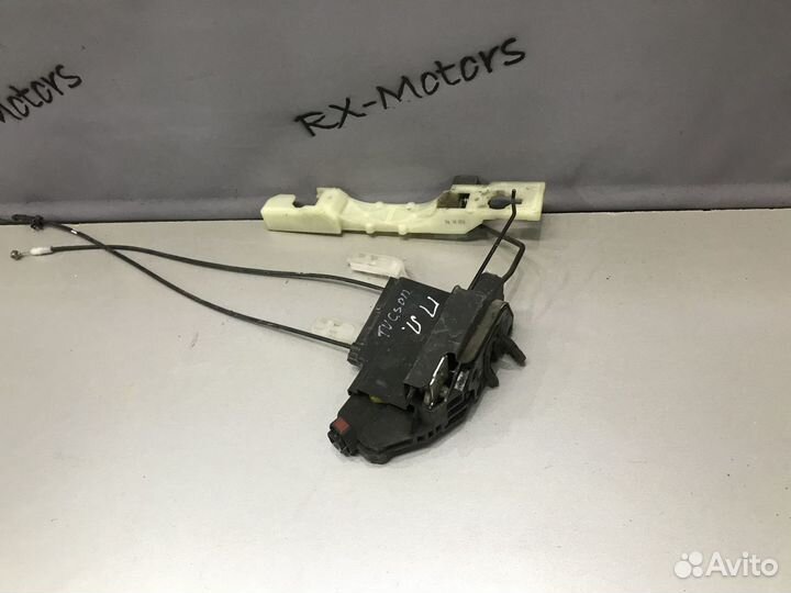 Замок передний Hyundai Tucson 04-10