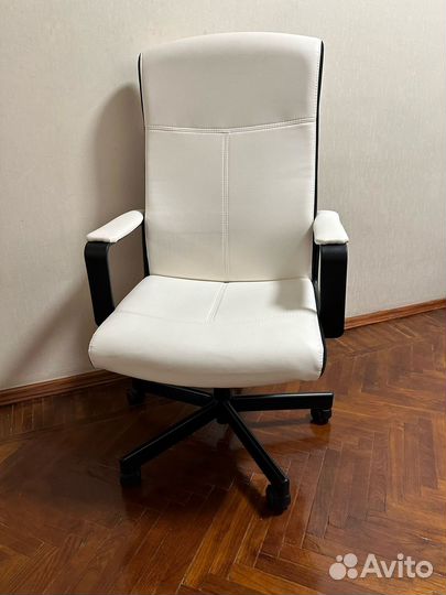Рабочий стул IKEA
