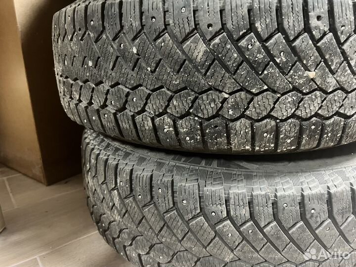 Gislaved Nord Frost 200 SUV 215/70 R16 100