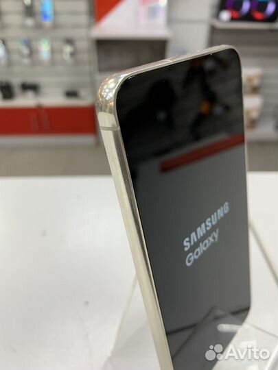 Samsung Galaxy S23, 8/128 ГБ