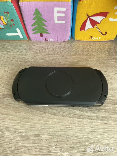 Sony psp e 1008