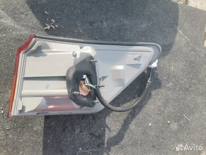 Стоп-сигнал задний левый Lexus Is250 GSE20